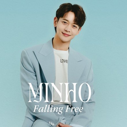 Zolshinee2min_5's tweet photo. Minho’s japanese singles 
2022 Romeo and Juliet
            Falling Free 
2026 Sunkissed
             Flawless
#샤이니 #SHINee #Minho #민호 https://t.co/HQ34ho21M5
