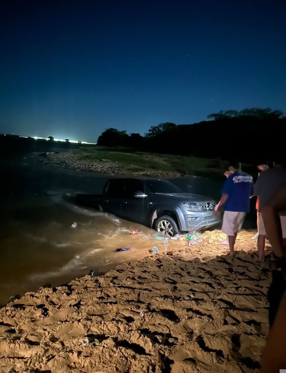 Boludos con Amarok tweet media