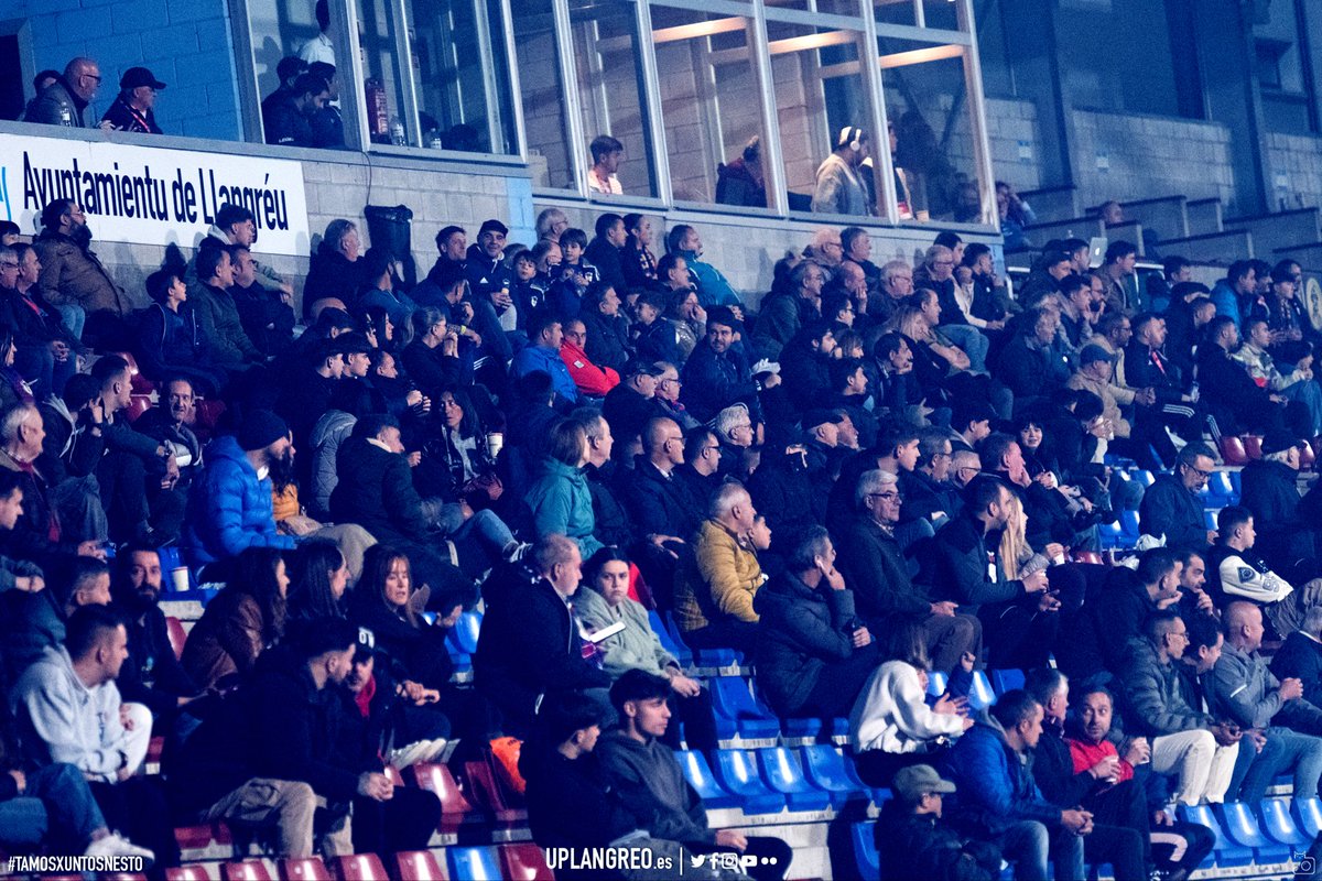 - Ganzábal ✅
- Partido importante ✅
- Dos entradas por 10€* ✅
- ¿Te vienes?

#UPLangreoMarino 🔵🔴 #TamosXuntosNesto

*Promoción válida para socios que adquieran entrada de acompañante