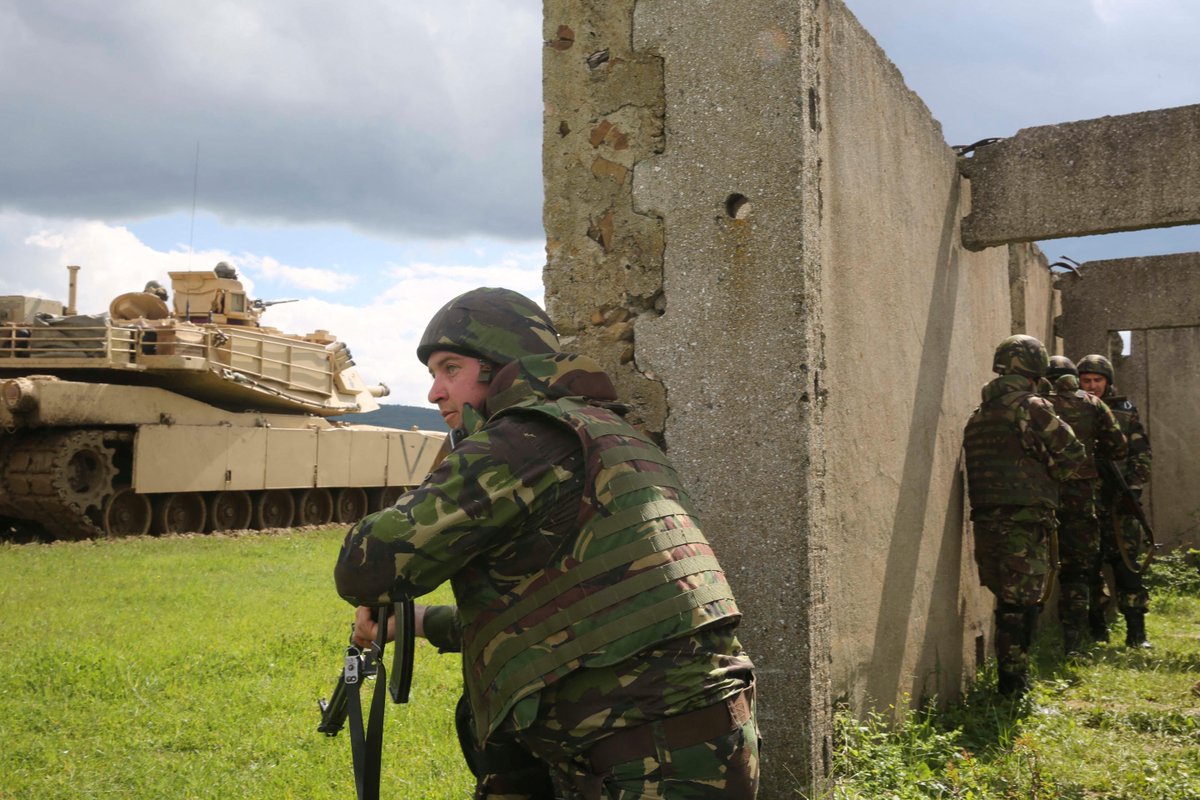 Parlimag's tweet image. Brussels wants a “single defence market” by 2030. But national politics, sovereignty fears and entrenched fragmentation are blocking the path. 

Read the full story by @pausoler98: buff.ly/2p6b8t0