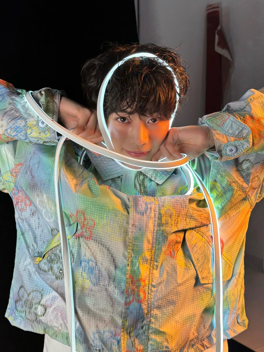 TPST_twt's tweet image. [#한빈] keep shining.. 💡