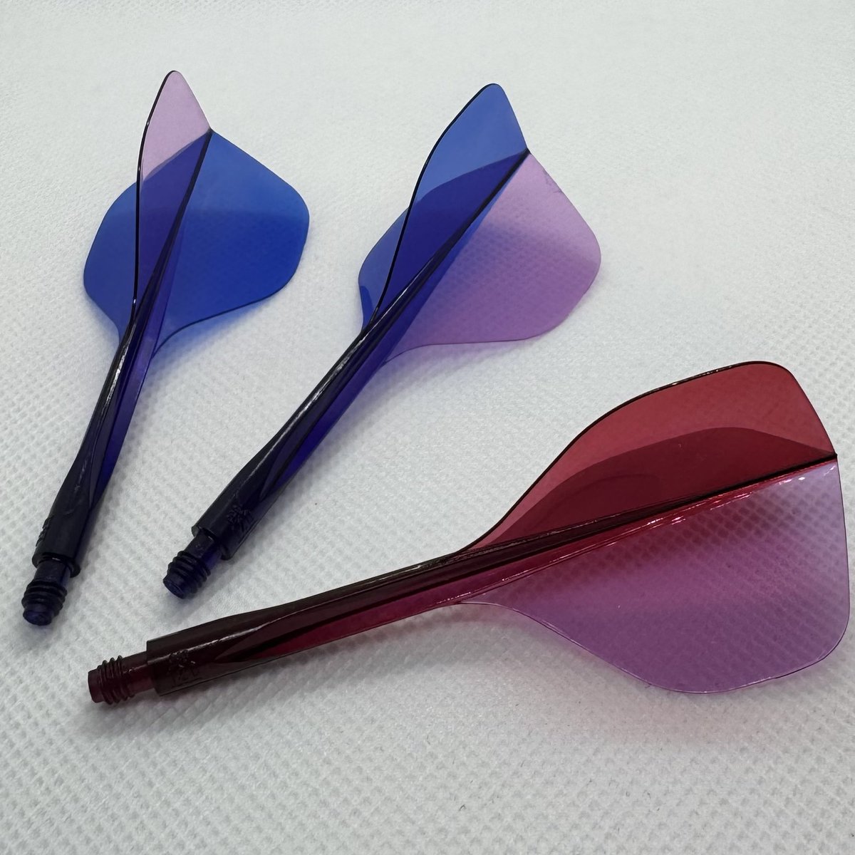 さとぴょん 新作のツートン #染めコンドル #何でも屋さとぴょん