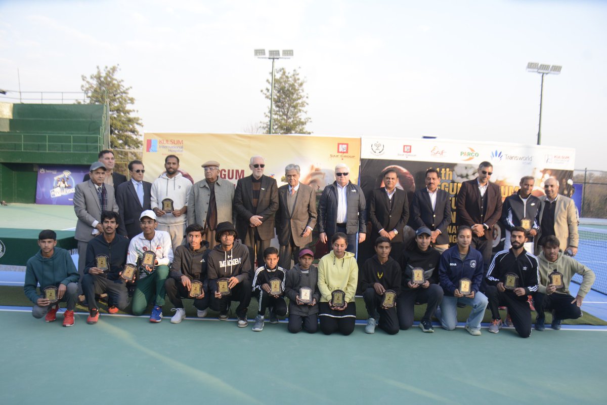 Minister Mian Riaz Hussain Pirzada watched the final match of the Begum Kalsoom Saifullah Khan National Tennis Championship 2026 as the Chief Guest at the PTF Tennis Complex, Islamabad.
He commended the players for their outstanding skills and sportsmanship. 🎾