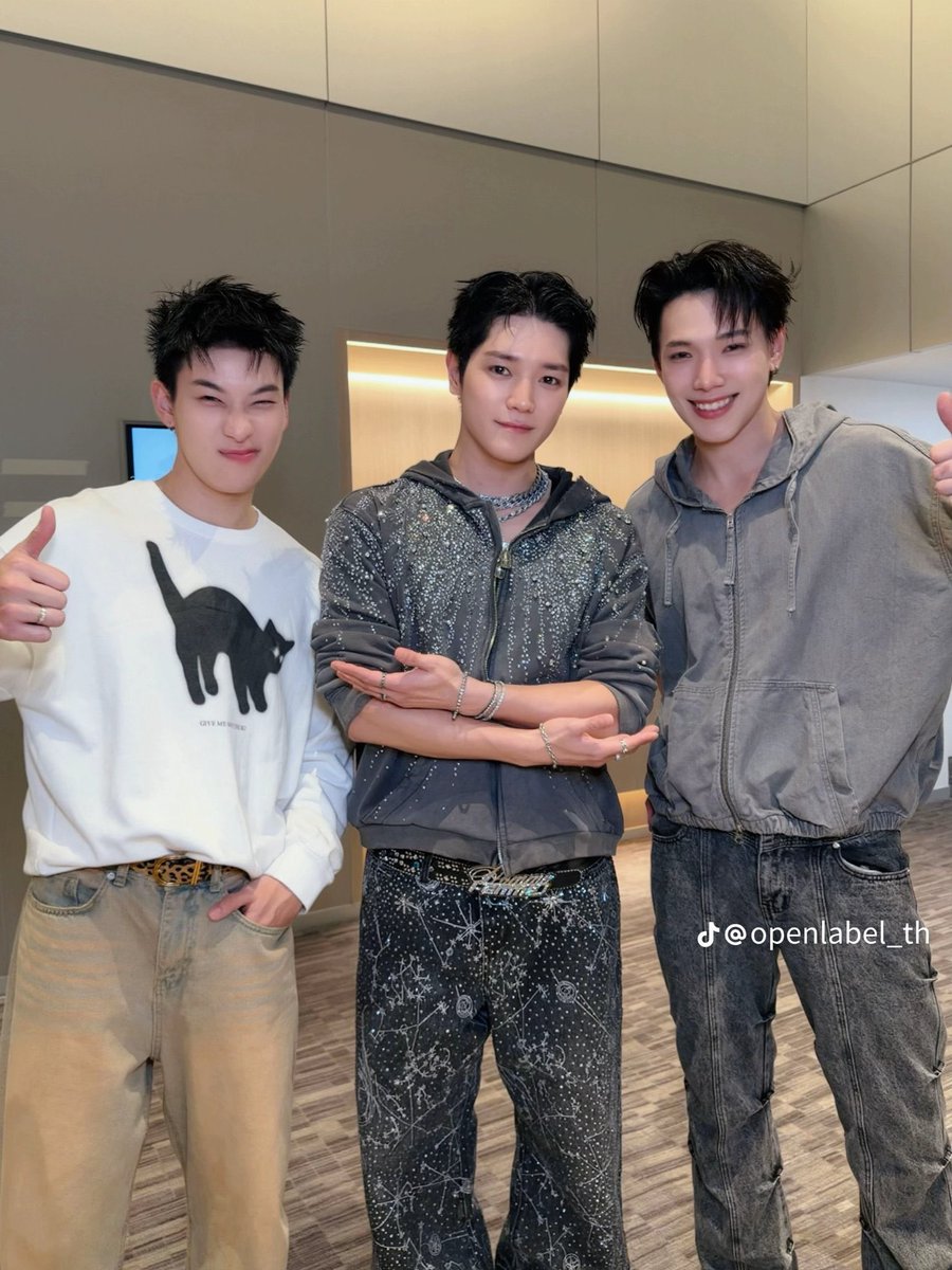 ชั้นร้องไห้ละ ㅠㅠ อู๋โรดกับน้องแทยง 😭😭😭😭😭😭😭😭😭😭😭😭😭😭😭😭😭😭😭😭😭😭