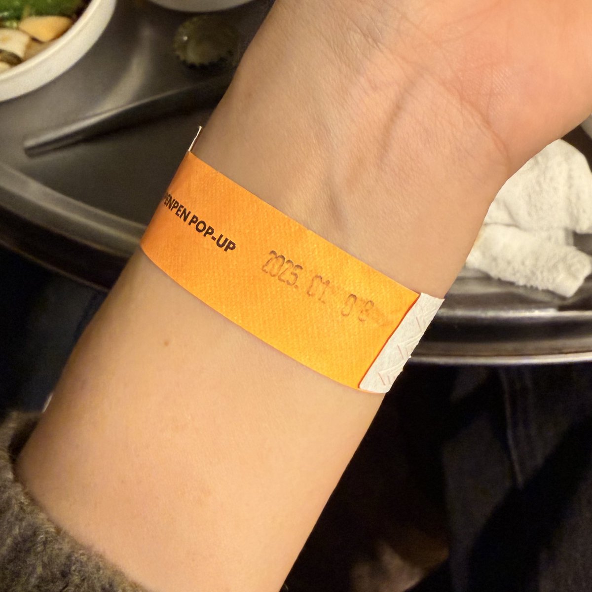 아직 2025에 살고 있는 펭펭팝업 ..