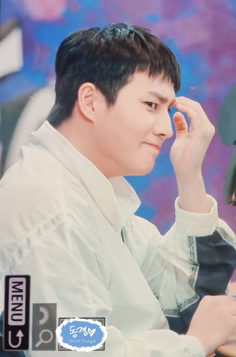 mangmiee's tweet image. 뭐? 내일이 티켓팅이라고?