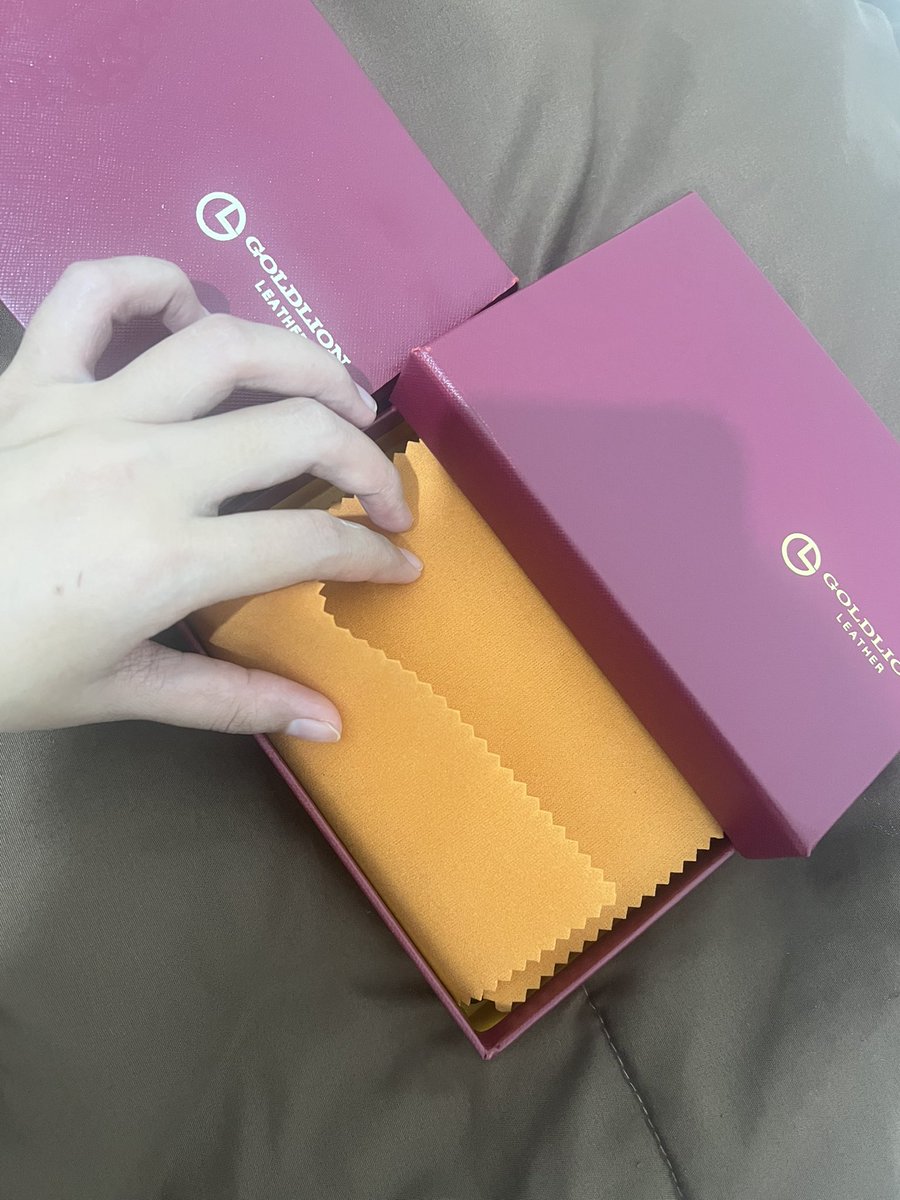 luvlyamericano tweet media