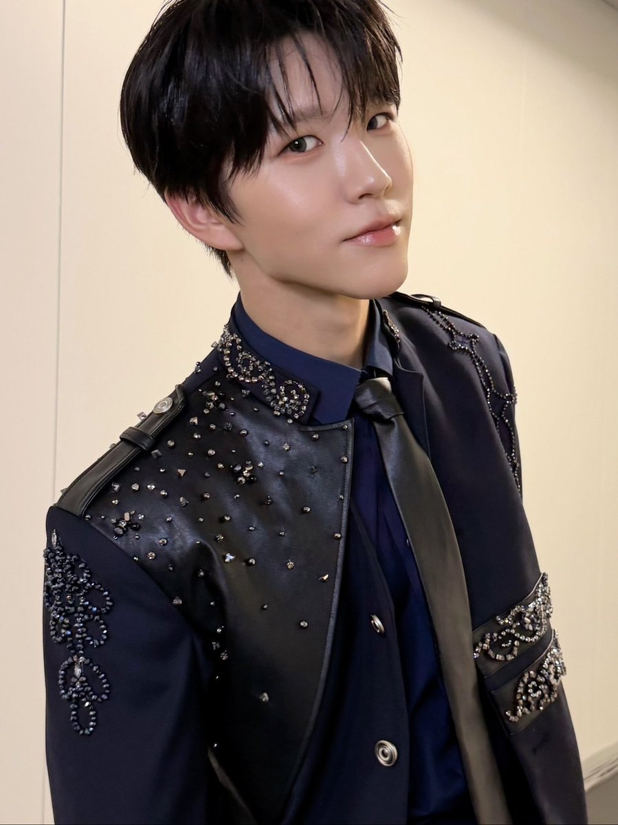 anime                                            real