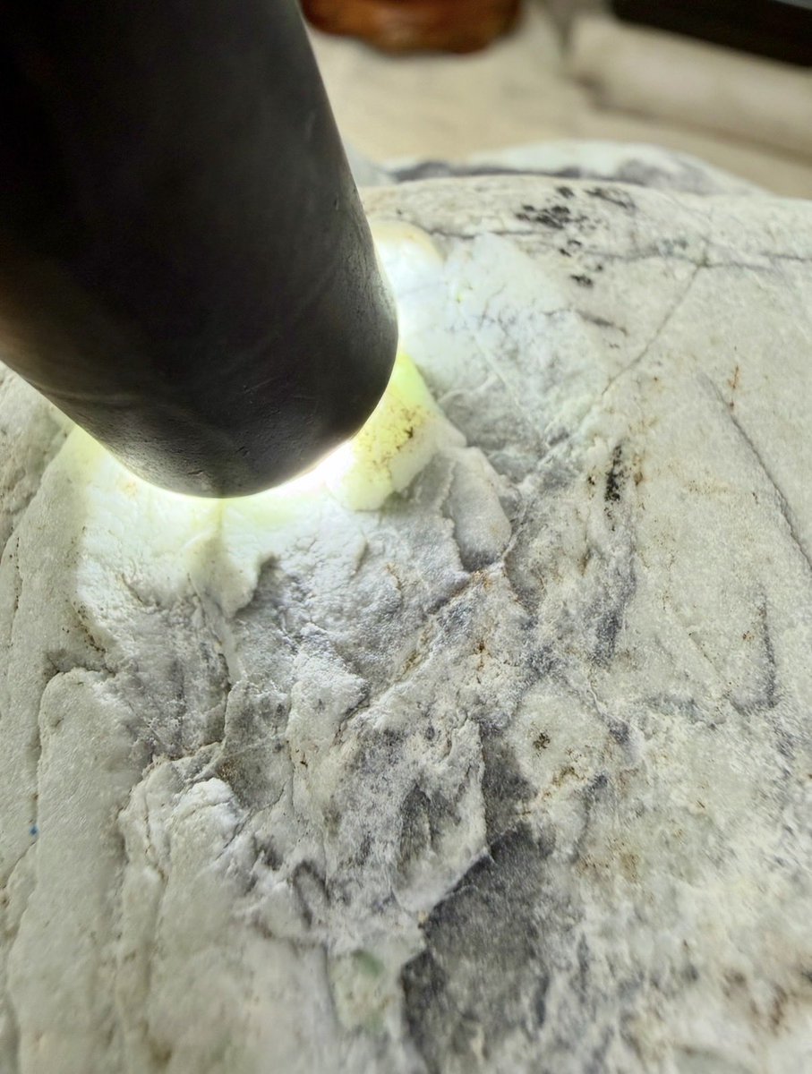 翡翠☆自己紹介欄一読お願いします おまとめ売り 良質な翡翠です😁👍