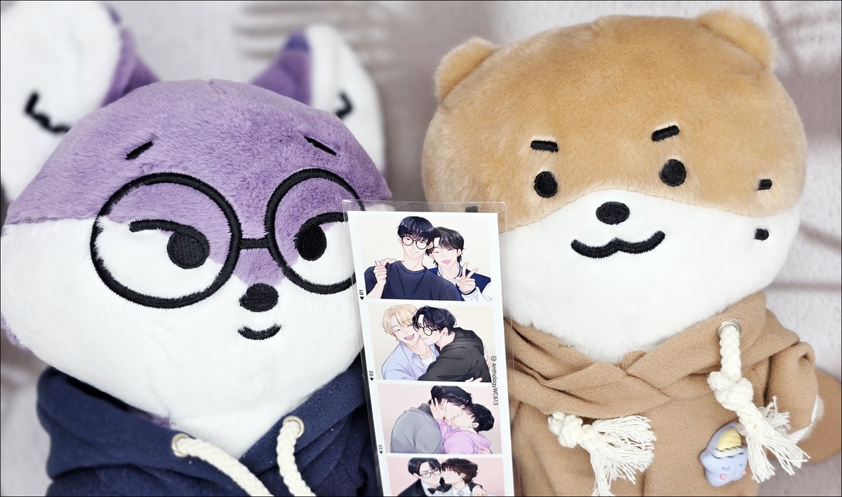 hia_wc's tweet image. #원찬학개론_수강후기

지방 및 스케줄 이슈로 카페에 들르진 못하지만🥺.......
원찬 앤솔이 원찬절에 딱 맞춰 날아와줘서 행복해요🥹 
라인업에도 좋아하는 분들로 가득해서 햅삐🩷🩵