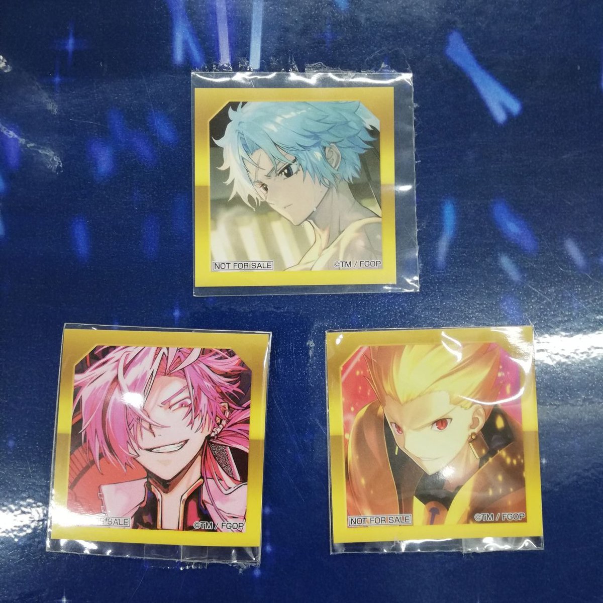 入荷情報】FGO 最終再臨展 選択画面風ステッカー が各種入荷しています