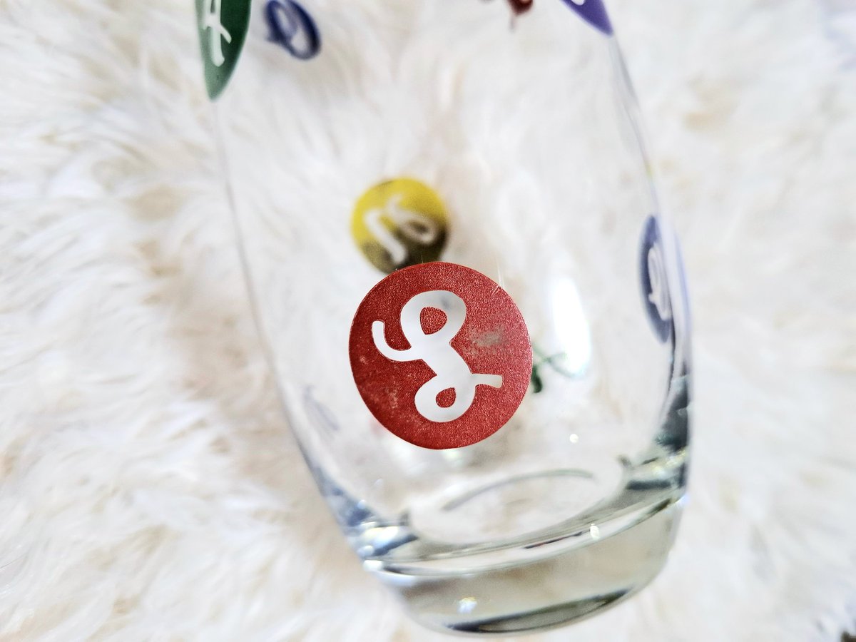 MachuShin1's tweet image. |||(*￣O￣)ｶﾞｰﾝ|||やっぱりというか。。
今回は初めてのげんしょう💦ガラスが透明にはなったが転写紙まで変色と材質的に変化したのは初めて💦💦なんか表面ザラザラで裏は焦げたようになってる💦強くこすったらハゲそう。。コップとしては使えない⤵️⤵️観賞用としてほしい人いますか？？