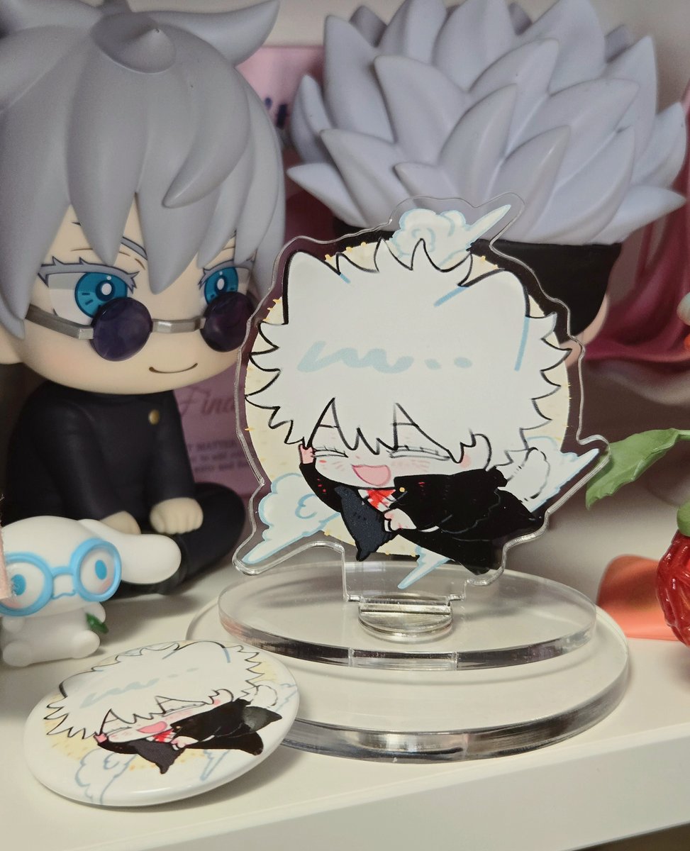 RT이벤트🫶
스냅스에서 이번에도 좋은 기회를 줘서
멀티 아크릴과 회전 아크릴 스탠드를 만들었습니다!
사멸도 시작해서 응원겸 스냅스의 도움으로 
추첨 이벤트 진행하기로 했어요👍
탈토즈 멀티아크릴 3명 / 고죠 회전아크릴 2명 추첨할게요!
그리고 핀버튼도 따로 준비했어요>< 편하게 많이