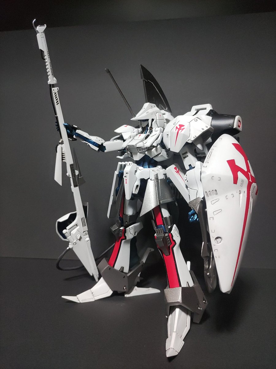 Dink0330's tweet image. WAVE 1/144 レッドミラージュ
初期ver.　重装備版
やっと全て完成しました😊
相変わらず模活に飽きもせずずっと楽しく作れました～😆✨