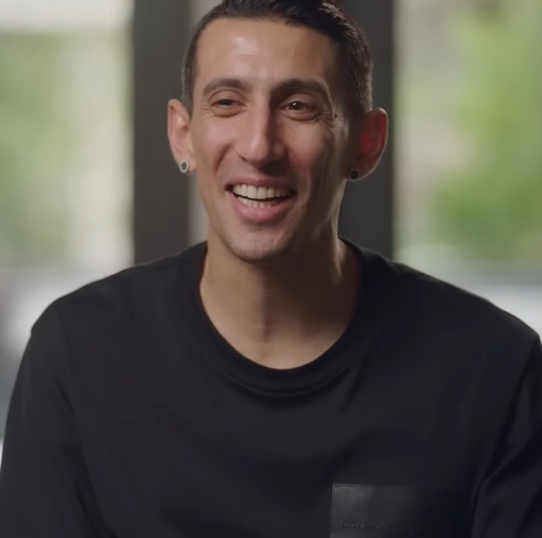 MessiXtraHQ's tweet photo. 🚨🗣️ Angel Di Maria:

"When I am an old man, I will tell my Grandchildren bedtime stories about how their Grandfather used to play with Lionel Messi." 🥹❤️ https://t.co/F6Ddy5mfrF