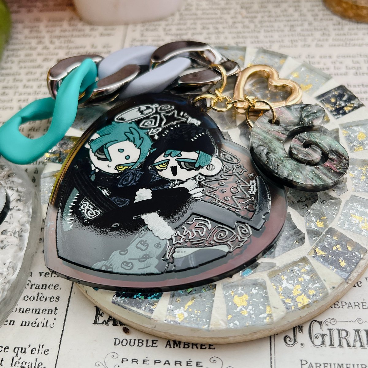 専用♡♡ ハート型チェーン付あくきーその➁ チェーン付あくきーはチェーン同士