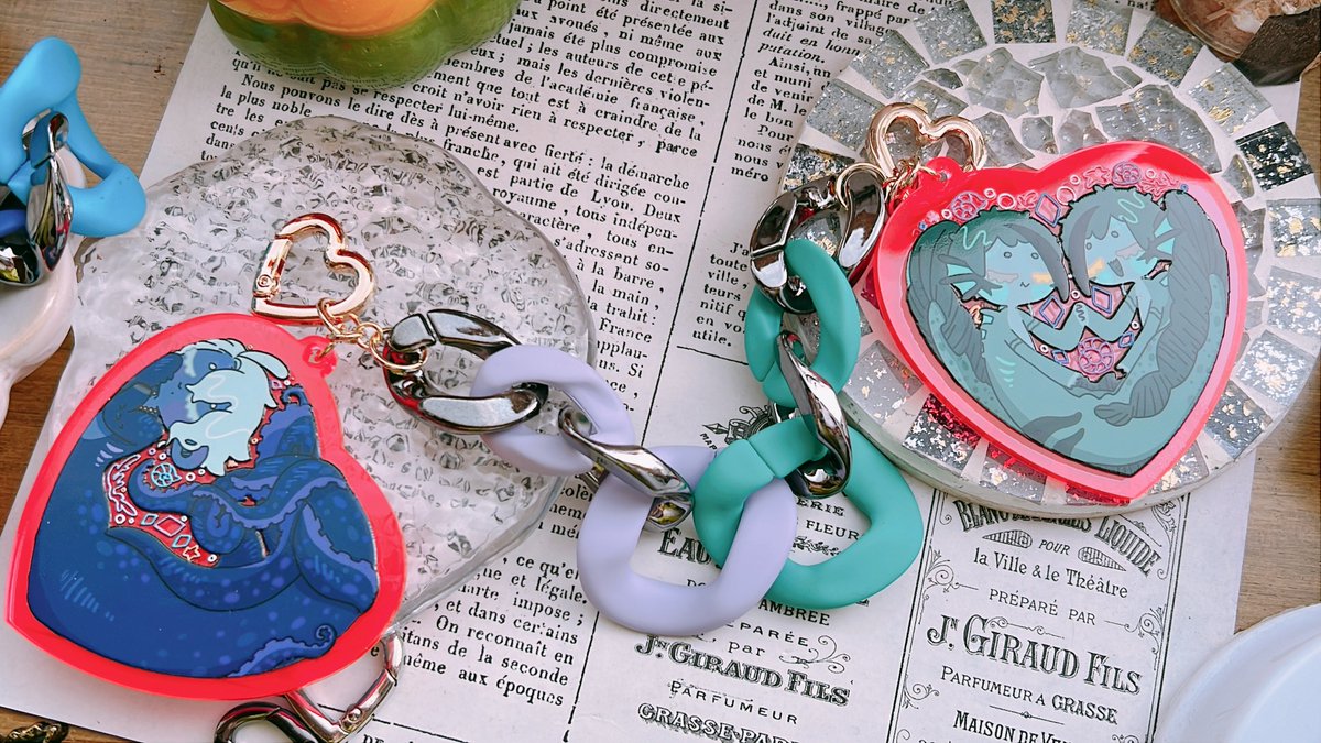 専用♡♡ ハート型チェーン付あくきーその➁ チェーン付あくきーはチェーン同士