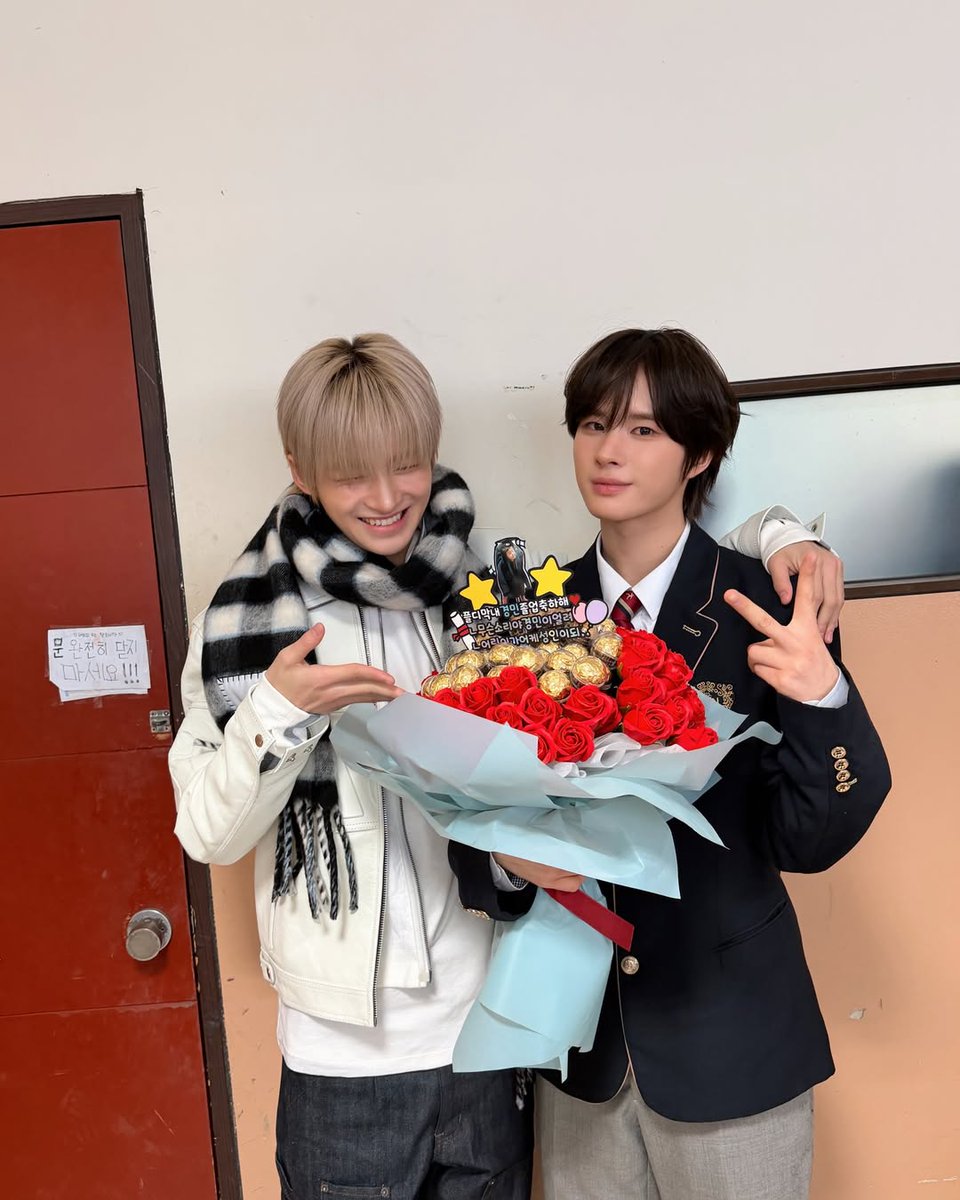 TWS_INTL's tweet photo. *Last pic trans*
Kyungmin! Today isn’t the last day we protect you,
it’s the first day you can stand on your own
KYUNGMIN SEXY ❤️ https://t.co/NhtTBgpXev