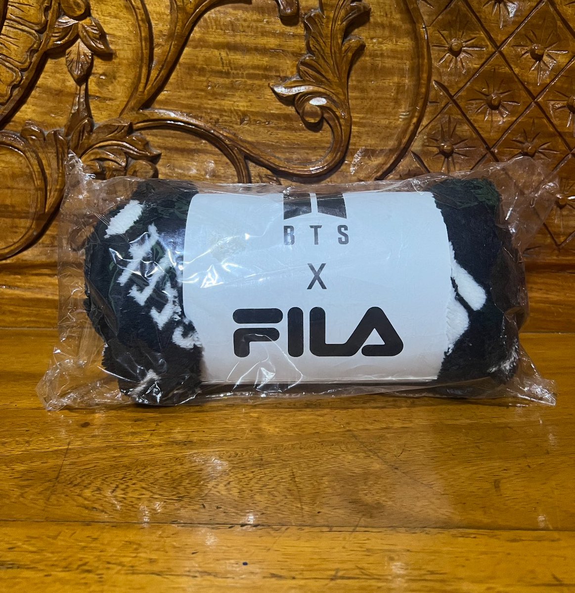 prpljjk's tweet photo. Other BTS Merch

BTS X FILA Concert Blanket
— ₱1,200

🏷️ lfb wts bts jeon jungkook jk bangtan army kim namjoon rm kim seokjin jin min yoongi jung hoseok hobi jhope park jimin kim taehyung v https://t.co/wZQY8e54Pj