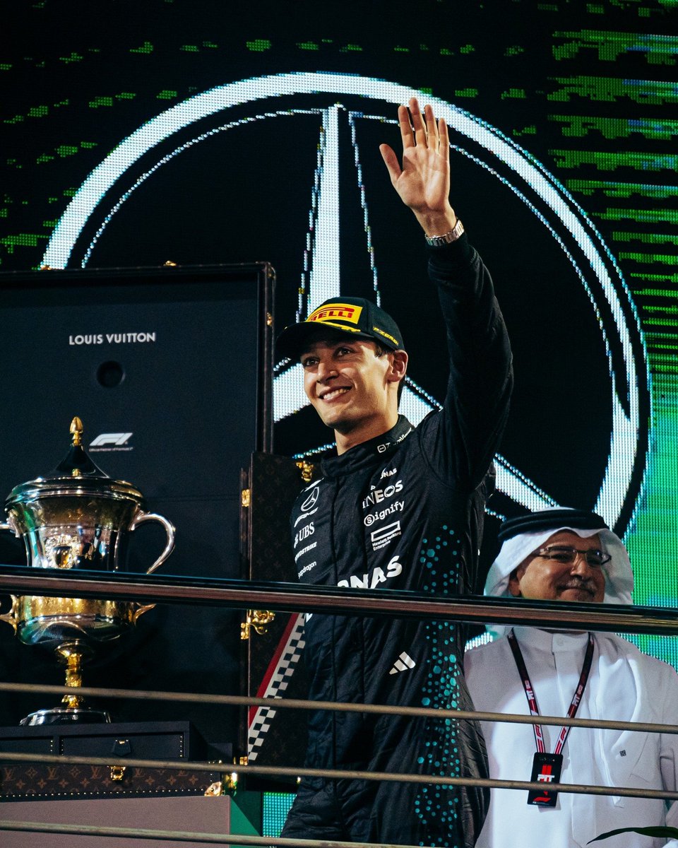 MercedesAMGPCF1's tweet image. 🚨Canada 2026 will mark George’s 100th F1 start for Mercedes, making him the fourth driver to reach that milestone for the three-pointed star, after Bottas, Rosberg and Hamilton

Mr Mercedes 💙