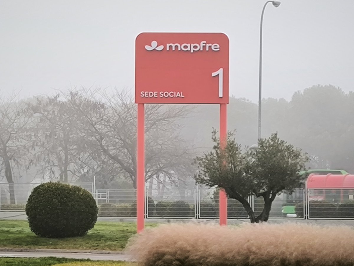 Nuevos tiempos: me incorporo al equipo de comunicación de <a href="/MAPFRE/">Mapfre</a> y la casualidad ha querido que coincida con el lanzamiento de una nueva marca y logo☺️