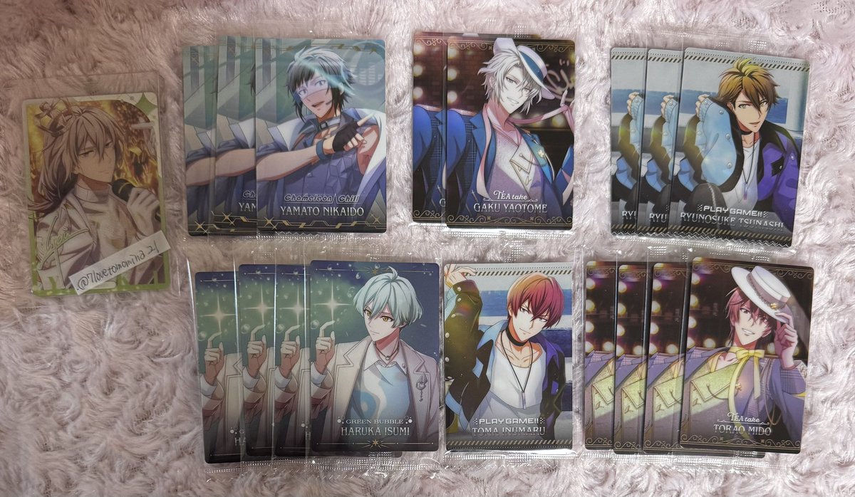 7lovetomomina21's tweet image. 【交換】 アイドリッシュセブン アイナナ
ウエハース26

譲）
BW  
一織、大和、三月、ナギ

SU
大和、楽、龍之介、悠、トウマ、虎於

求）　同種　千、百

郵送のみ
BW↔︎BW
SUはBWとの交換可です。
１枚からでもお気軽にお声かけください。