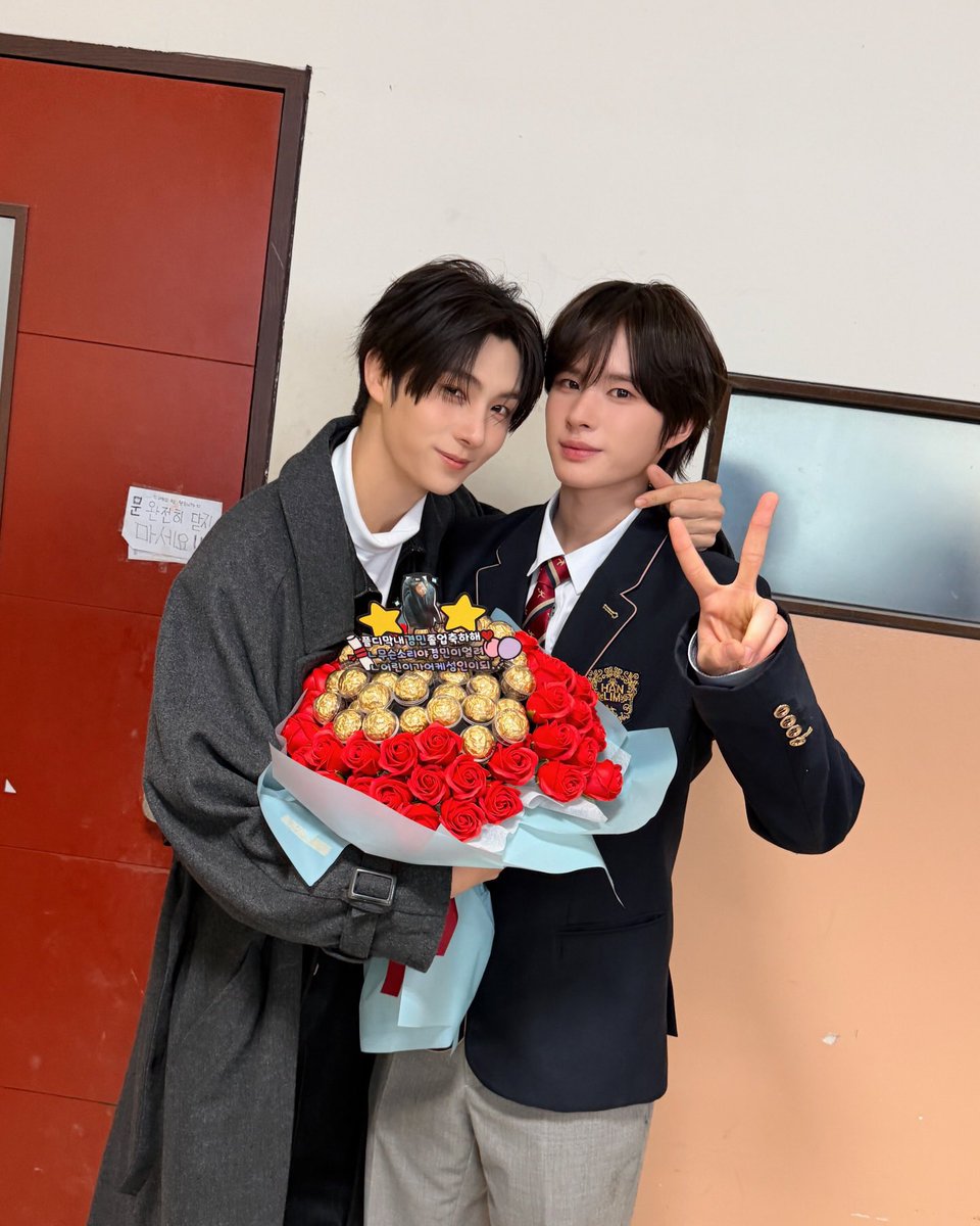5311002_'s tweet photo. 하 ㈛ ㉻ 하 ㈛ ㉻ 하 ♡♡ https://t.co/DICiIegklS