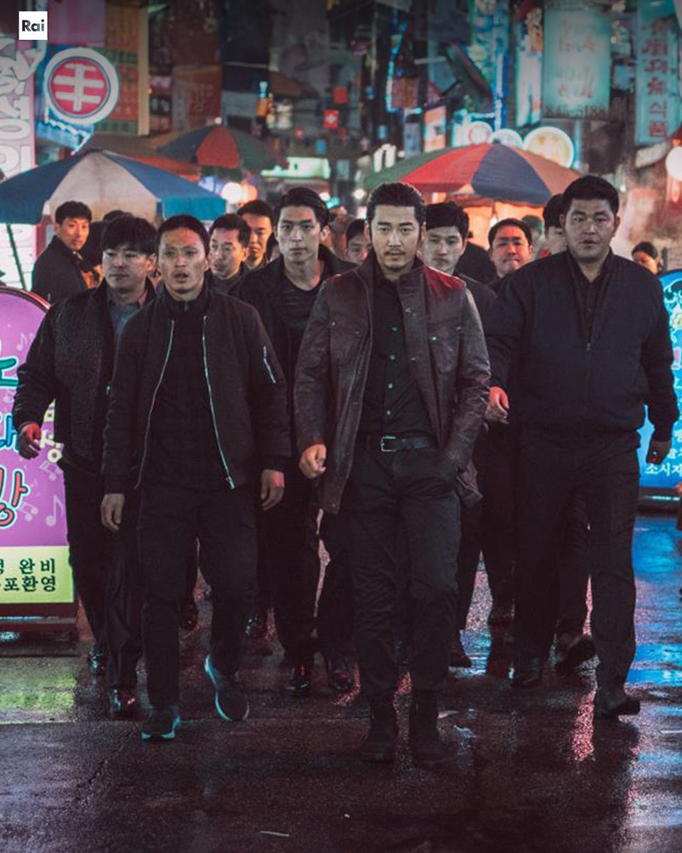 RaiQuattro's tweet photo. Ciclo #BeastCop - Alle 21.20 " The Outlaws" di Kang Yoon-Sung con Don Lee, Yoon Kye-Sang | Il rude detective MaSeok-do lotta contro bande criminali a Seoul, mentre cerca di proteggere la sua città. L'arrivo del boss cinese Jang Chen fa sprofondare la città nel caos https://t.co/cFxQD11Q1s