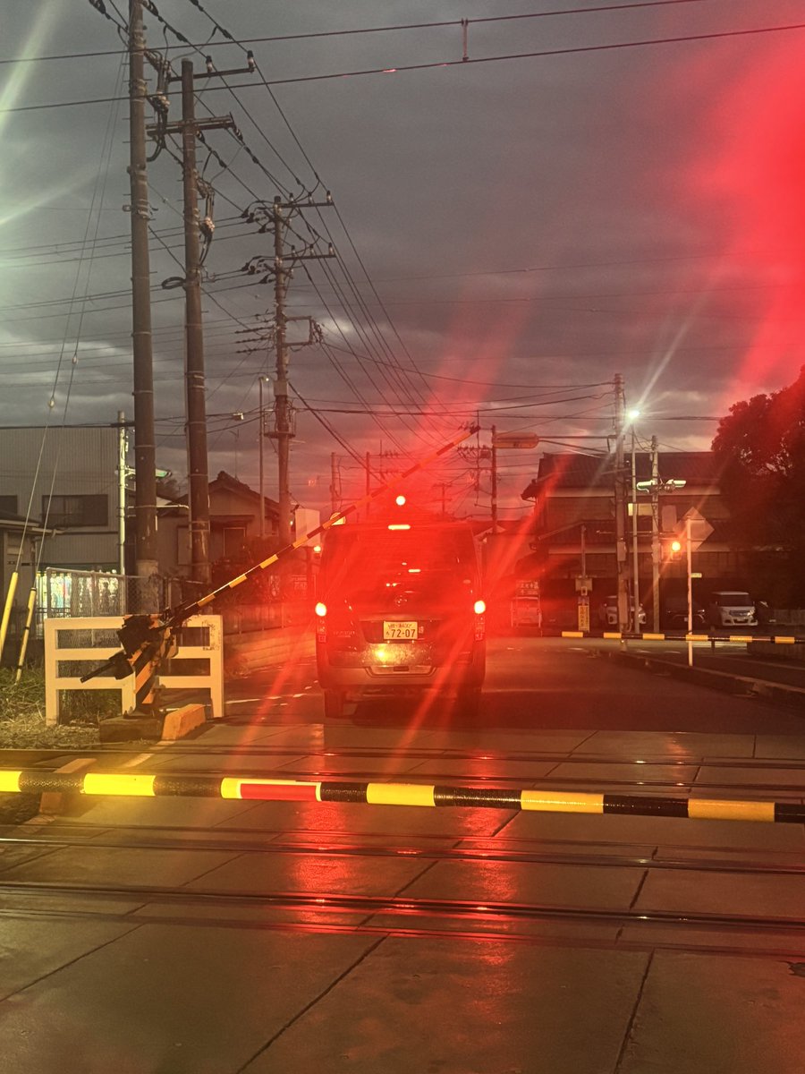 commandgundam's tweet image. オラオラ運転に天誅😂