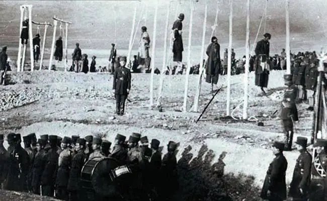 UnboundedVoice's tweet image. من دختر بختیاریم و از دوره‌ی تاریک پهلوی می‌گویم. 

🛑به گذشته‌ی خود بدون نوستالژی و با استناد به واقعیت نگاه کنیم:

در دوره رضاشاه #پهلوی، #لرستان و مناطق #لرنشین از جمله قلمروهای #بختیاری به یکی از کانون‌های اصلی پروژه تمرکز قدرت دولت مرکزی تبدیل شد و عملا با یک چرخه طولانی از…