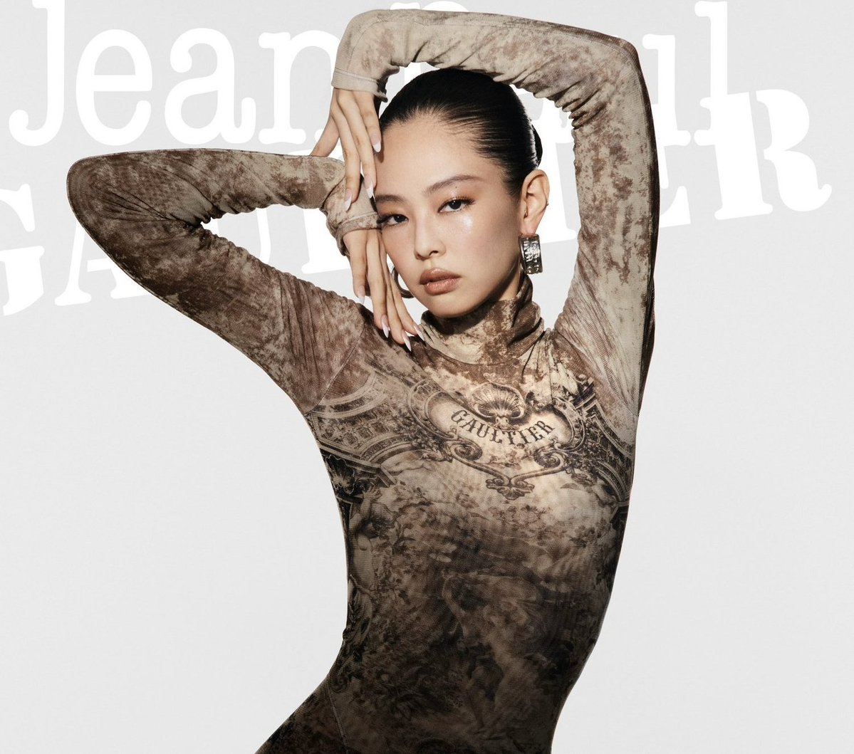 hynjinnninn's tweet image. BLACKPINK’s JENNIE and Stray Kids’s HYUNJIN are rumoured* to have a special stage at the 40th Golden Disc Awards on January 10th, 2026. They will reportedly perform in customized traditional hanboks, highlighting k-culture.
#블랙핑크 #스트레이키즈