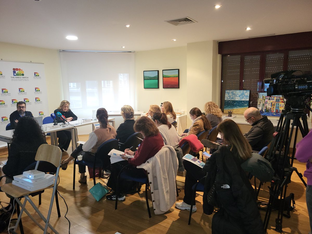 Familia sostenible tweet media