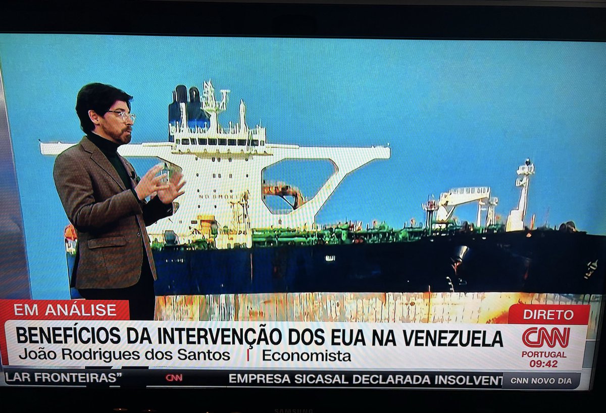 joao_ferreira33's tweet image. A “imprensa livre” made in usa explica-nos os benefícios da “ordem internacional baseada em regras” made in usa, do colonialismo made in usa, dos canhoeiros e bombardeiros apontados aos povos, hoje dali, amanhã de acolá ou daqui, se preciso for. Até lá, usa-se a televisão.