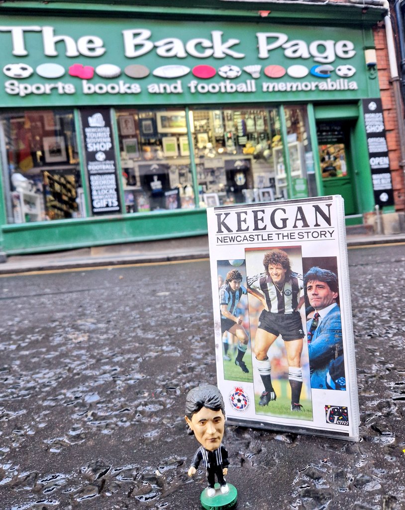 BackPageShop's tweet image. King Kev 🖤🤍