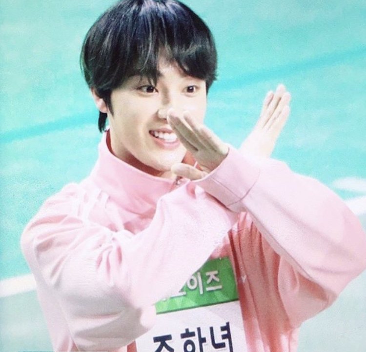 ExsellKity's tweet photo. Just know I will NEVER shut up about Haknyeon. Hak is fighting alone against the One Hundred, and he has been banned from Koreamedia+TikTokban!He is innocent, slandered, and betrayed. Protect him! Let's fight for OT11!
#JusticeForHaknyeon #juhaknyeon #Haknyeon #kpop #tbz #theboyz https://t.co/8f1T4aq7mk