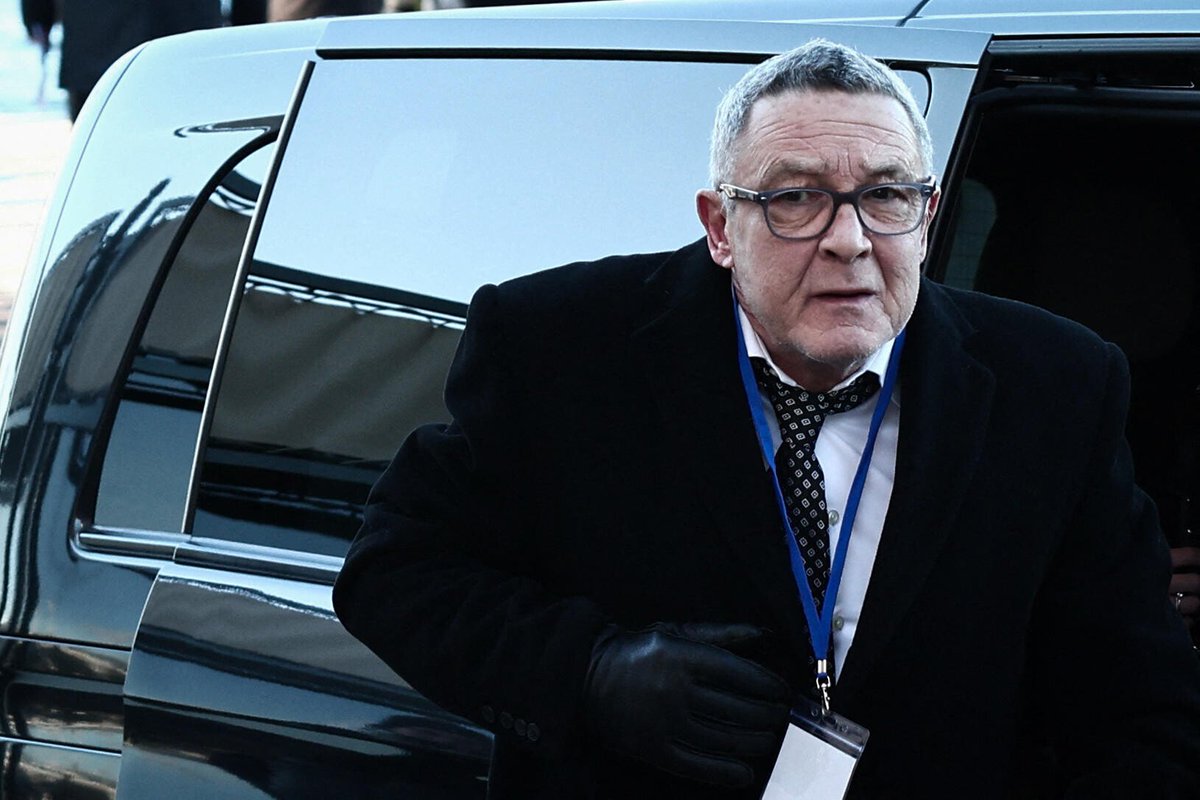 Pierre B. tweet media