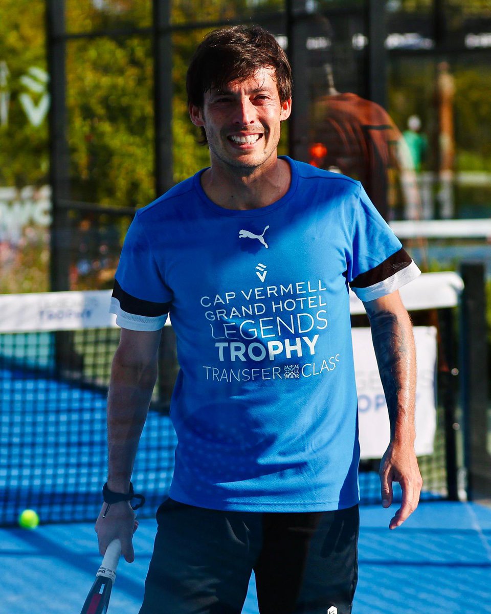 Legends Trophy tweet media