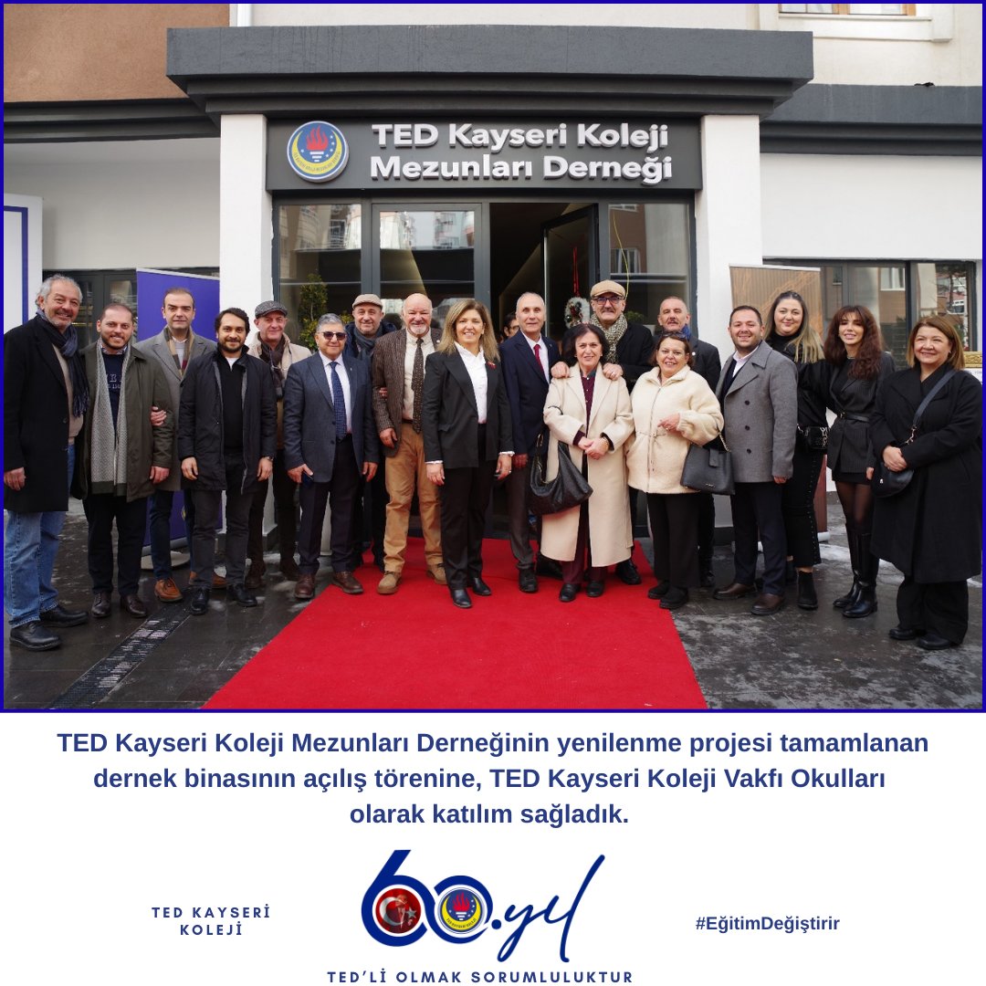 Türk Eğitim Derneği Genel Başkanı Sayın Selçuk Pehlivanoğlu tarafından gerçekleştirilen açılışa TED Kayseri Koleji Vakıf Yönetim Kurulu, okul yöneticileri, Türk Eğitim Derneği Kayseri Temsilciliği, okul aile birliklerimiz, velilerimiz ve çok sayıda mezunumuz da katıldı.
