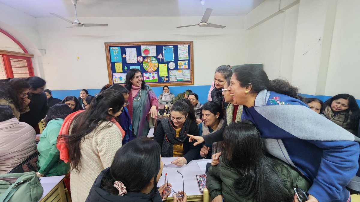 AHLCON PUBLIC SCHOOL tweet media