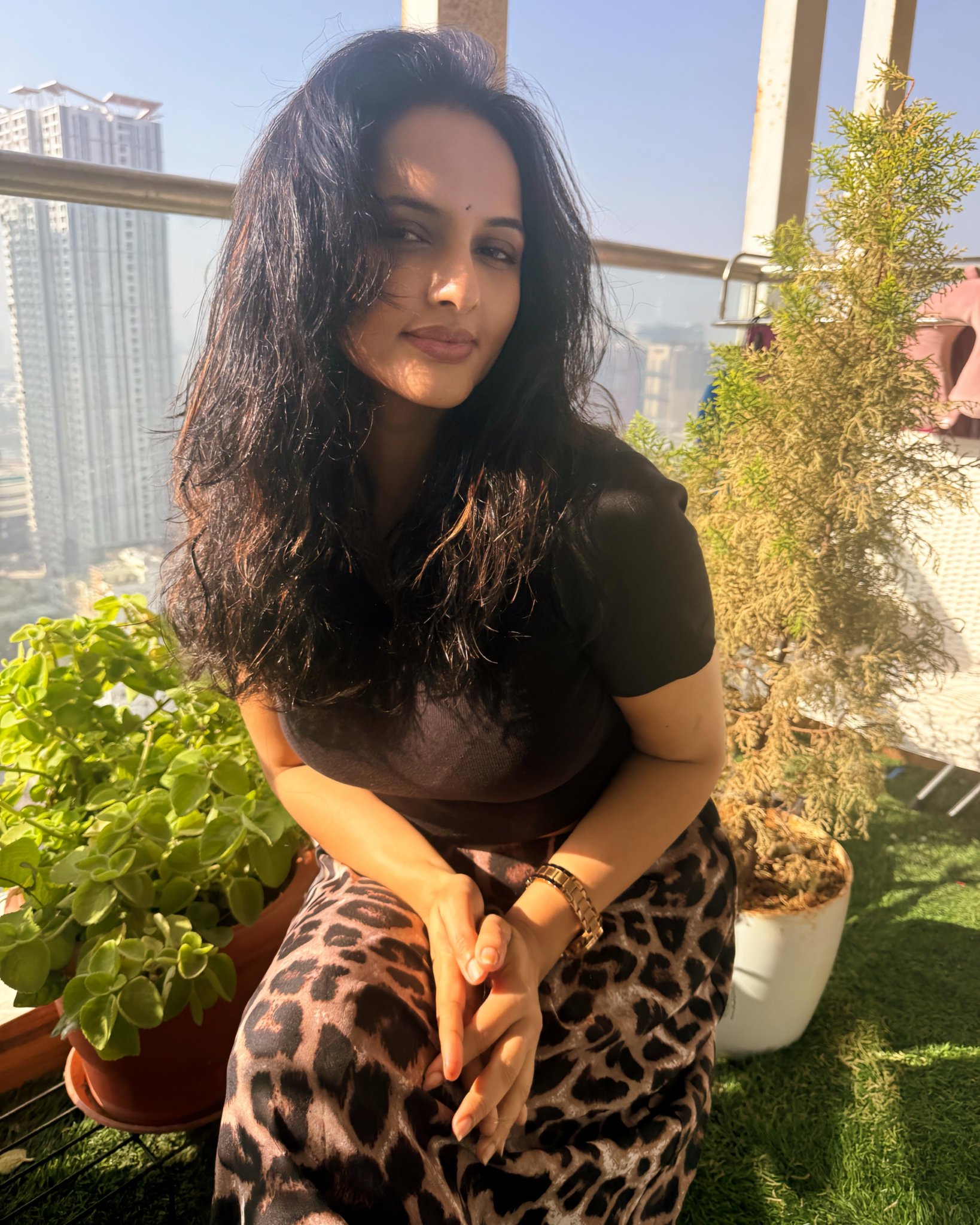 G-Invb-bwAMcaOX?format=jpg&name=large