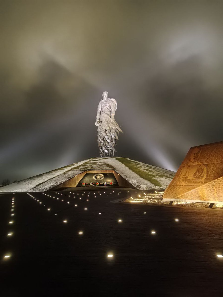 bechetgolovko's tweet photo. ⚔️ Le 8 janvier 1942, la #BatailleDeRjev commença – l’une des batailles les plus difficiles et les plus sanglantes de la Grande Guerre patriotique, qui dura 438 jours. https://t.co/f2lUtFZFCx