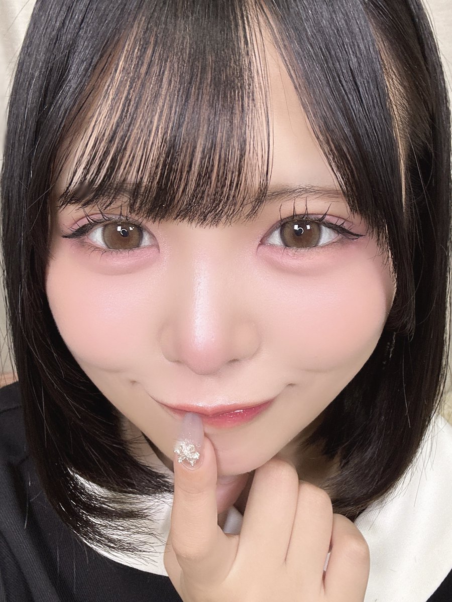 mayu_mizuno_'s tweet image. 最近はうさぎみたいなメイクにドハマり