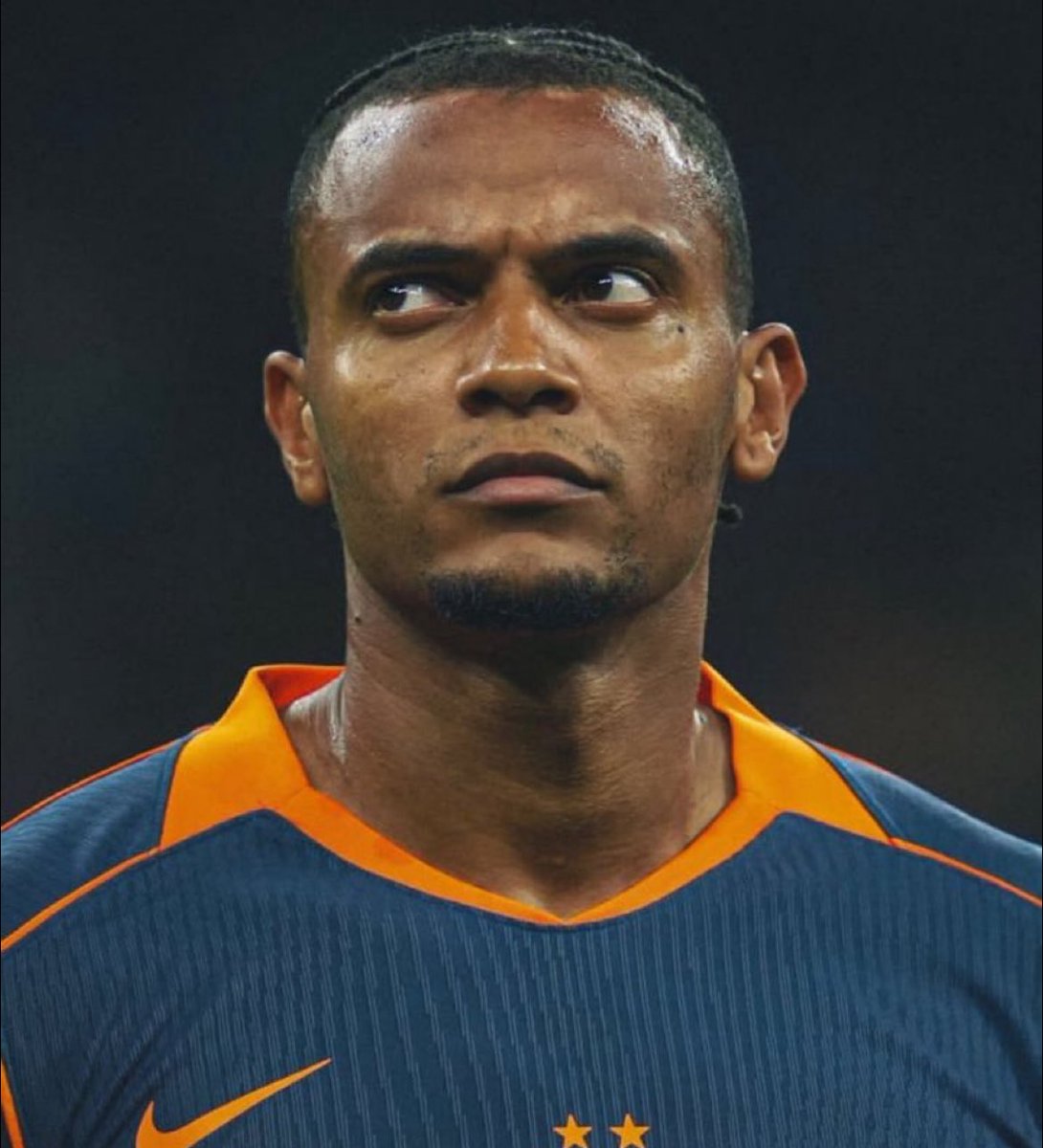 FBiasin's tweet image. Manuel Akanji, zero minuti saltati in Serie A dal giorno in cui è arrivato.

E un motivo ci sarà.