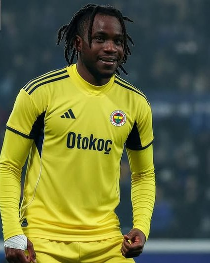 Herkes en az 1 kere #LookmanFenere yazıyor.

Yaz , Yazdır , RT'le !