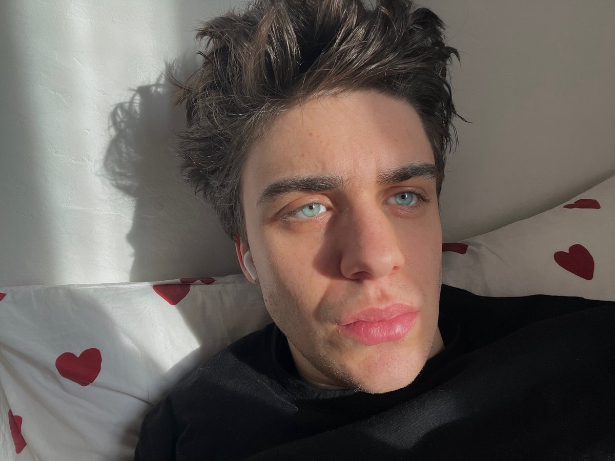 federico tweet media