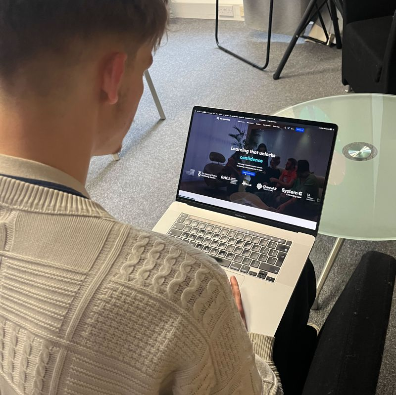 Me Learning tweet media