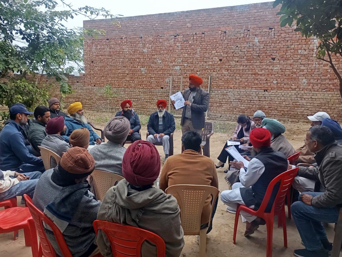PSCST_GoP's tweet photo. @PSCST_GoP & @kisansanchar are championing the Grassroots Innovation Yatra deep into rural Punjab engaging with farmers,students & young innovators sensitizing them about #GRIPProgram launched by @PSCST_GoP. Watch rolling yatra carried in Bathinda district https://t.co/Jedg5mitFP https://t.co/EMDDS1EHrU