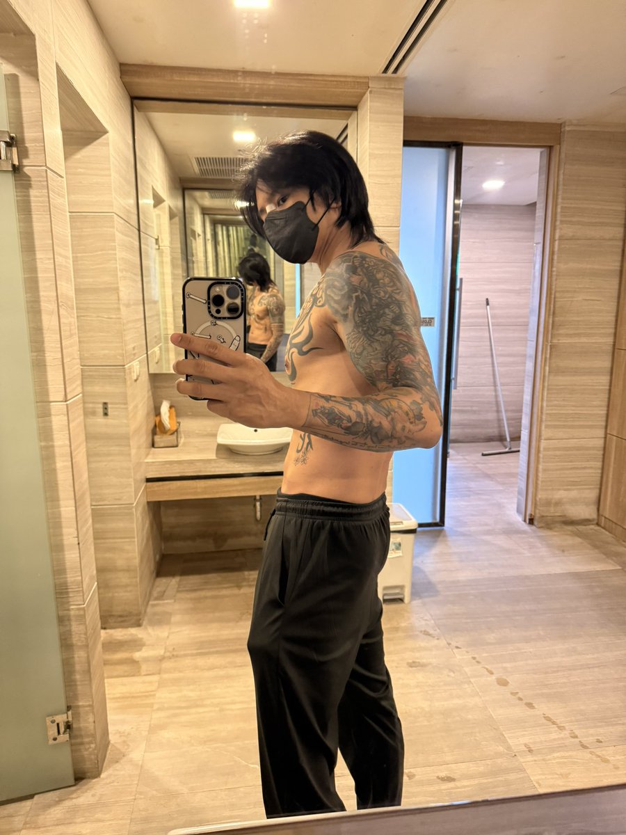 พรุ่งนี้ตัดไหมล่ะจ้าาา