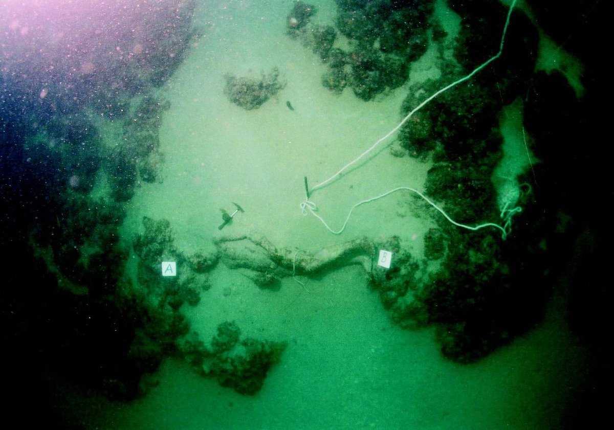 mapoxyomenos's tweet image. For today’s #ThrowbackThursday a scene from the archives: Apoxyomenos on the seabed, at a depth of 45 meters, at the site of his discovery.