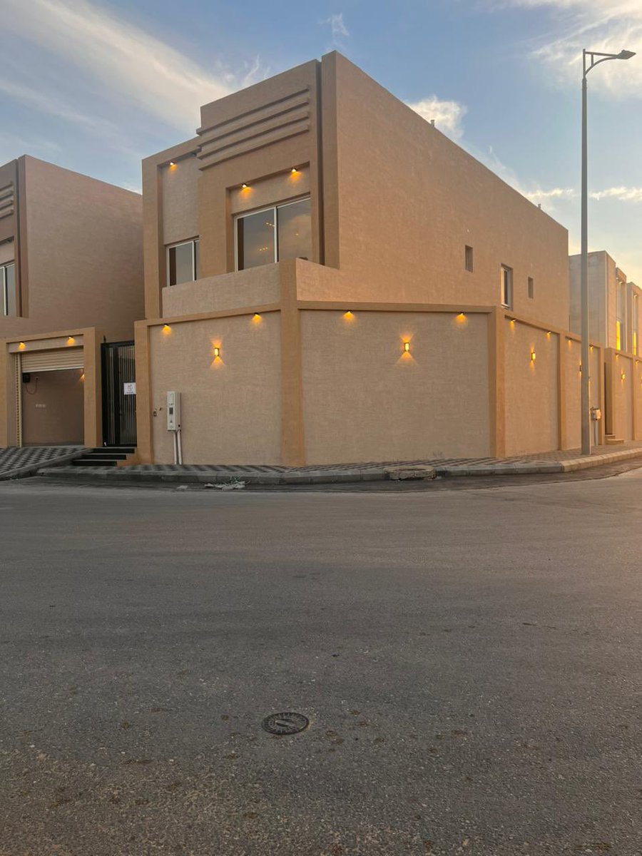 050design's tweet photo. دبلكس للبيع جديد بحي العروبه بالدمام
ضمانات  على السلامه والكهرباء
وجودة بناء بشهادة الكود السعودي
للتفاصيل والاستفسار /0545439992
رخصه إعلان/7100249439
رخصة فال1100266677 https://t.co/oVSwlW4VOm